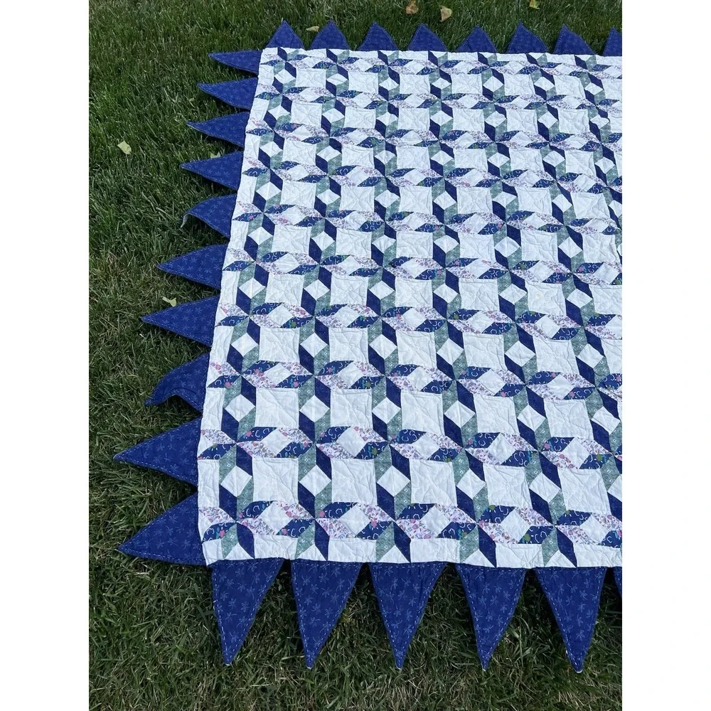 Vintage Feed Sack Blue And White Eight Point Star Pattern Quilt 81